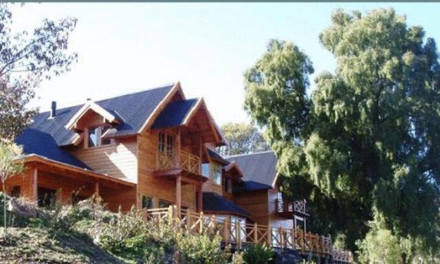 Sieteflores Hosteria De Montana Сан-Мартин-де-лос-Андес Экстерьер фото